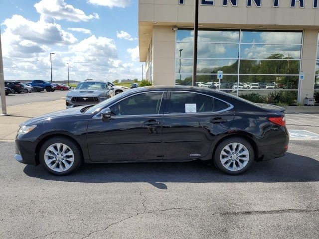 2013 Lexus ES Hybrid 300h