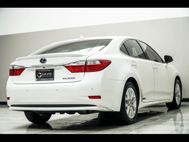 2013 Lexus ES Hybrid 300h