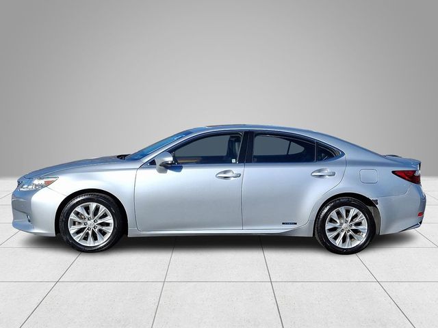 2013 Lexus ES Hybrid 300h