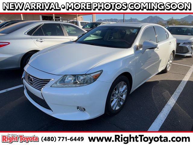 2013 Lexus ES Hybrid 300h