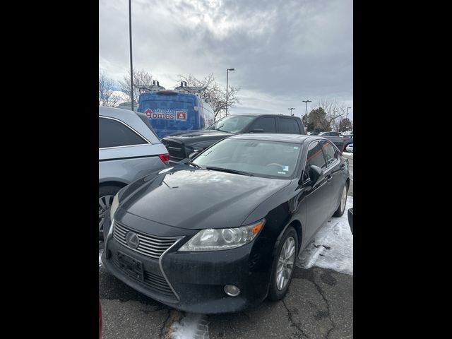 2013 Lexus ES Hybrid 300h