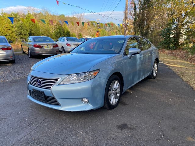 2013 Lexus ES Hybrid 300h