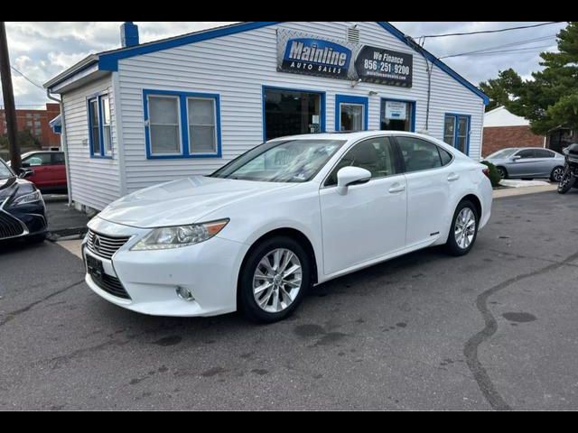 2013 Lexus ES Hybrid 300h