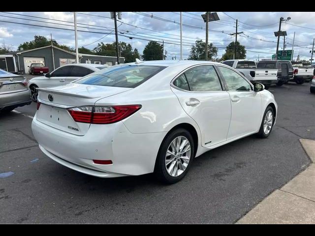 2013 Lexus ES Hybrid 300h