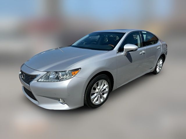 2013 Lexus ES Hybrid 300h