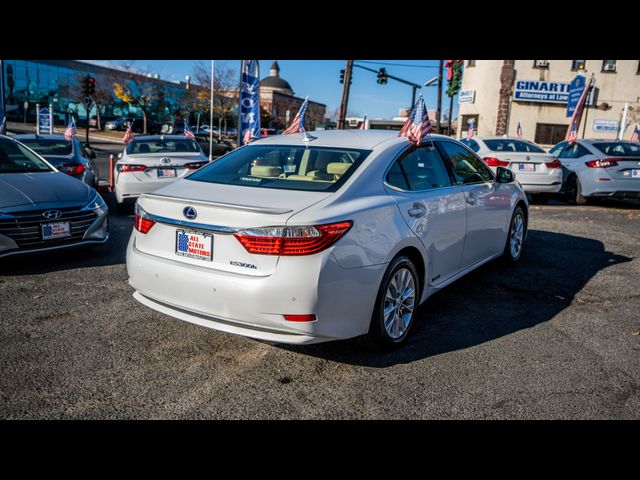 2013 Lexus ES Hybrid 300h