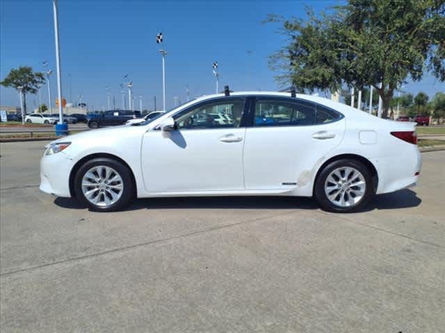 2013 Lexus ES Hybrid 300h