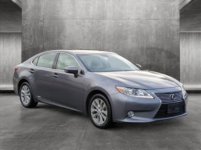 2013 Lexus ES Hybrid 300h