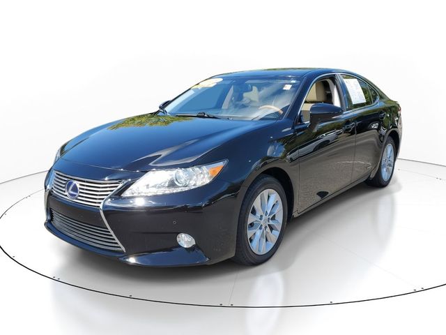 2013 Lexus ES Hybrid 300h