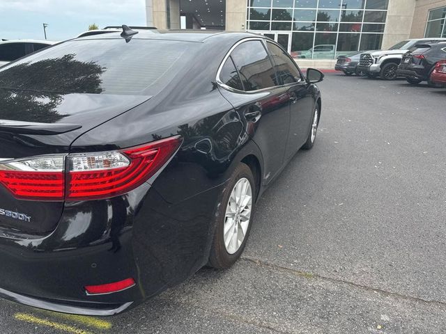 2013 Lexus ES Hybrid 300h