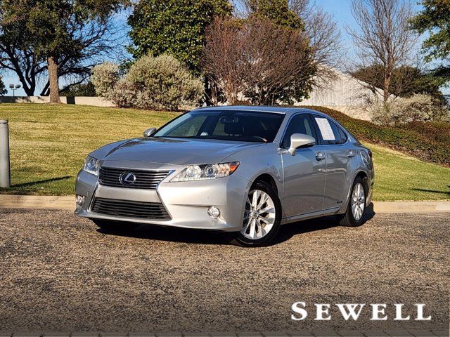 2013 Lexus ES Hybrid 300h