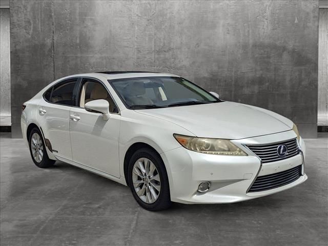 2013 Lexus ES Hybrid 300h