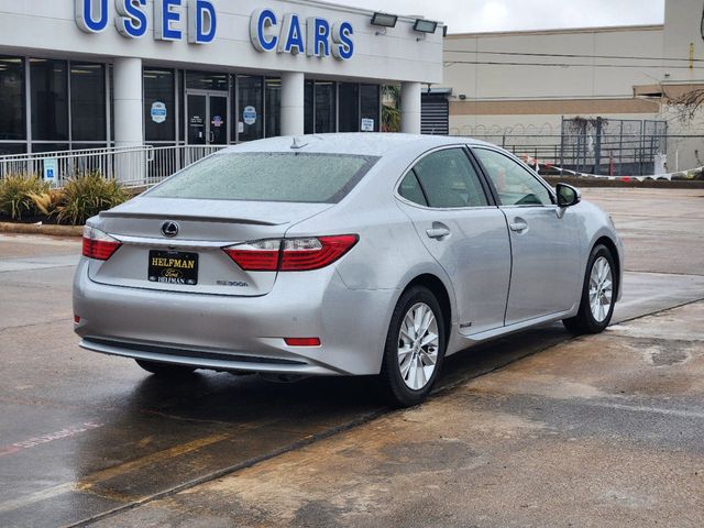 2013 Lexus ES Hybrid 300h