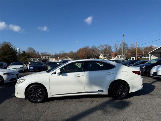 2013 Lexus ES Hybrid 300h