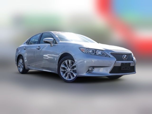 2013 Lexus ES Hybrid 300h