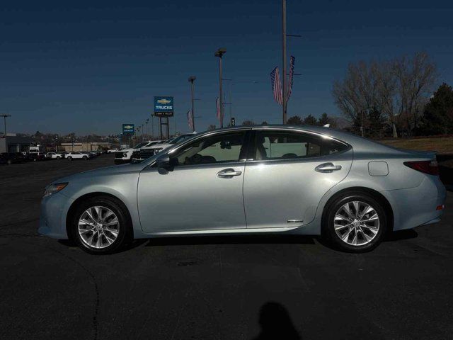 2013 Lexus ES Hybrid 300h