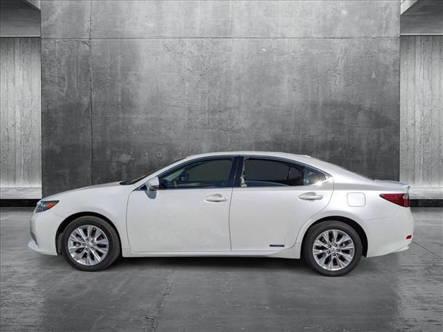 2013 Lexus ES Hybrid 300h