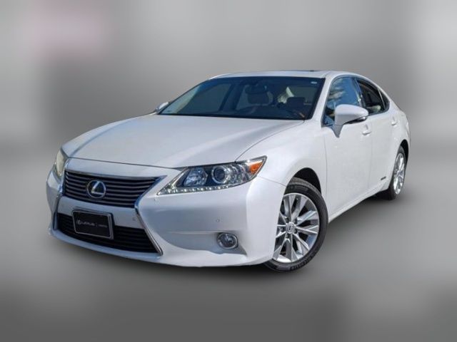 2013 Lexus ES Hybrid 300h