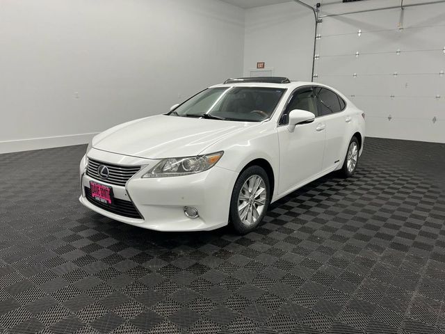 2013 Lexus ES Hybrid 300h