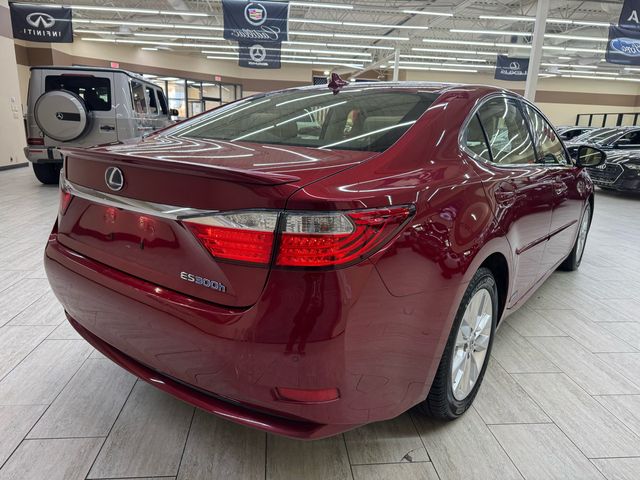 2013 Lexus ES Hybrid 300h