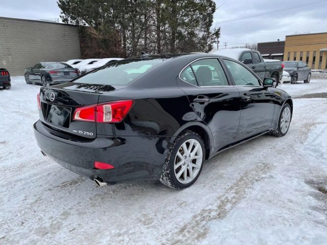 2013 Lexus IS 250