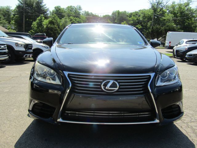 2013 Lexus LS 460