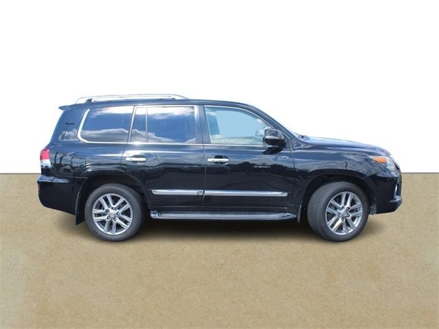 2013 Lexus LX 570