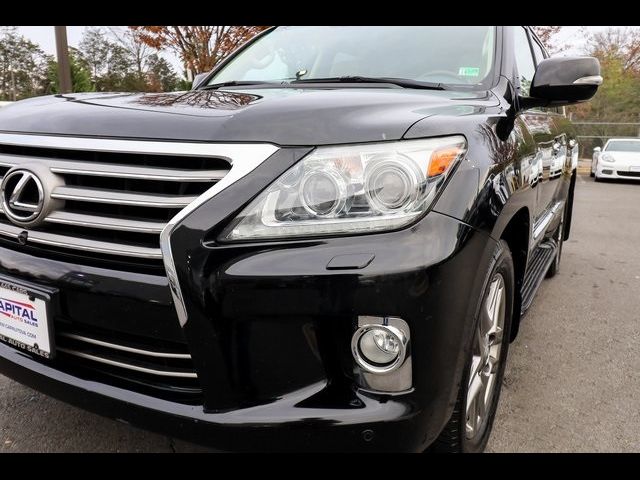 2013 Lexus LX 570