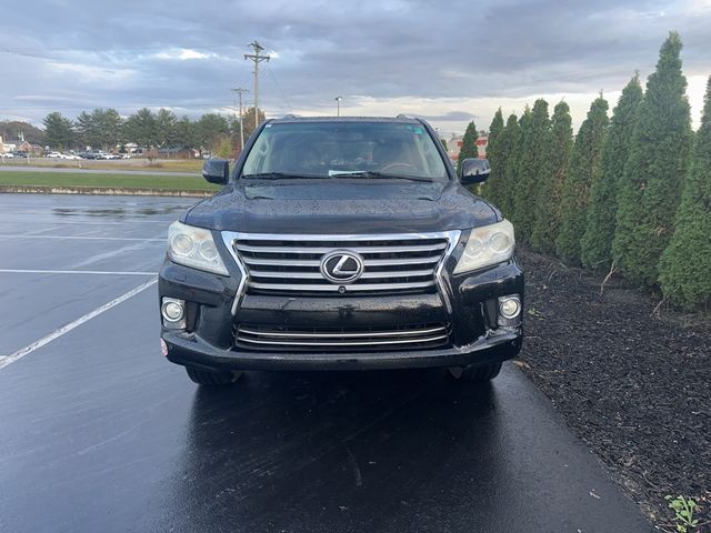 2013 Lexus LX 570