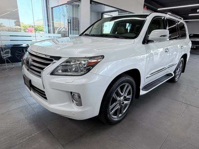2013 Lexus LX 570