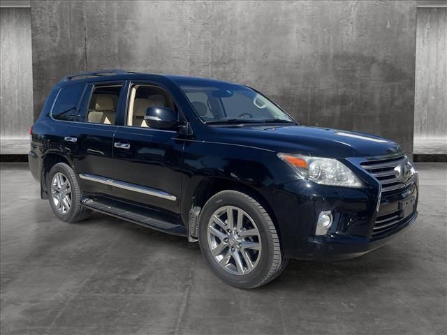 2013 Lexus LX 570