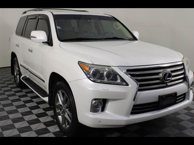 2013 Lexus LX 570