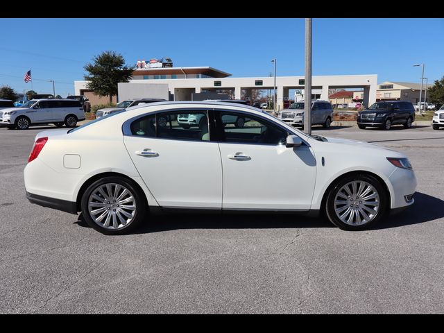 2013 Lincoln MKS Base