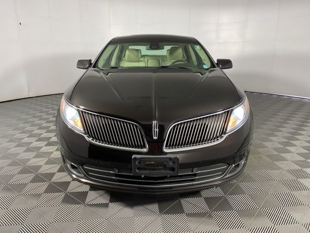 2013 Lincoln MKS Base