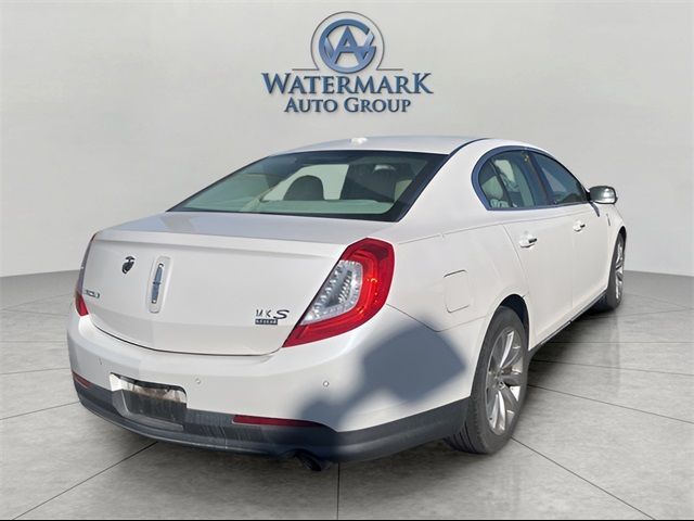 2013 Lincoln MKS Base