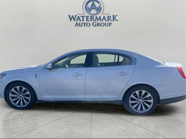 2013 Lincoln MKS Base
