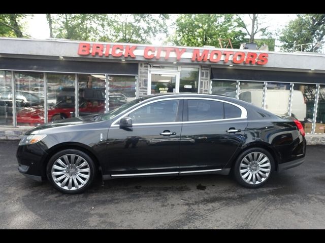 2013 Lincoln MKS Base