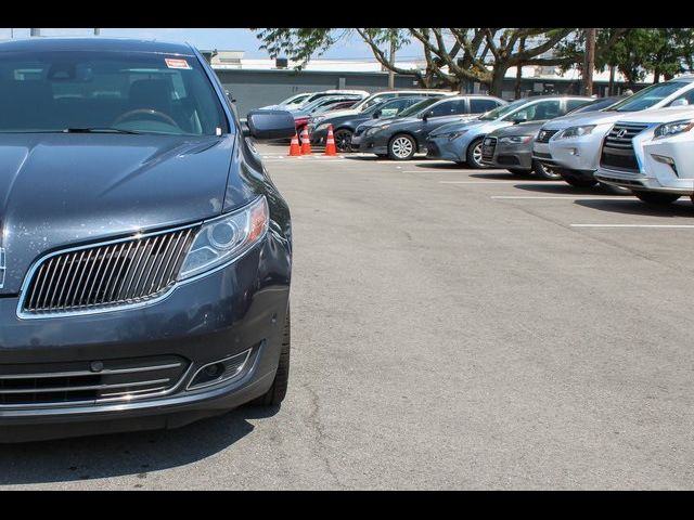 2013 Lincoln MKS Base