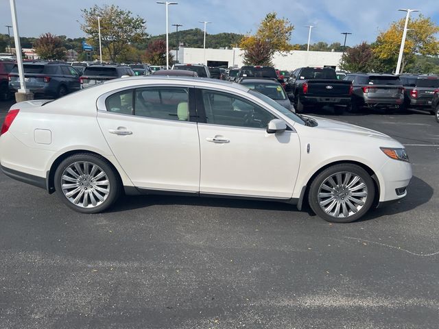 2013 Lincoln MKS Base