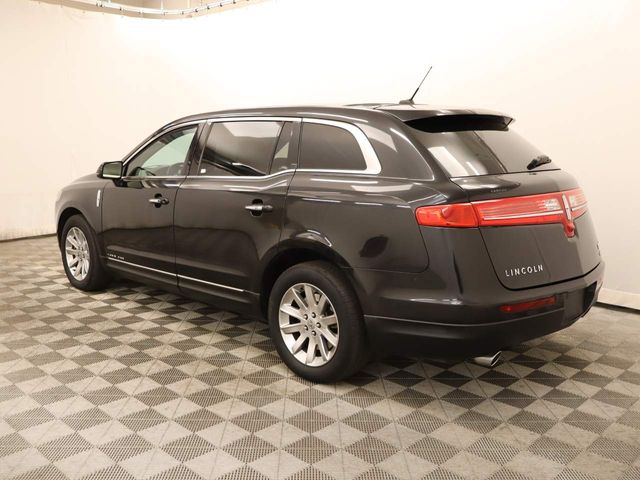 2013 Lincoln MKT Base