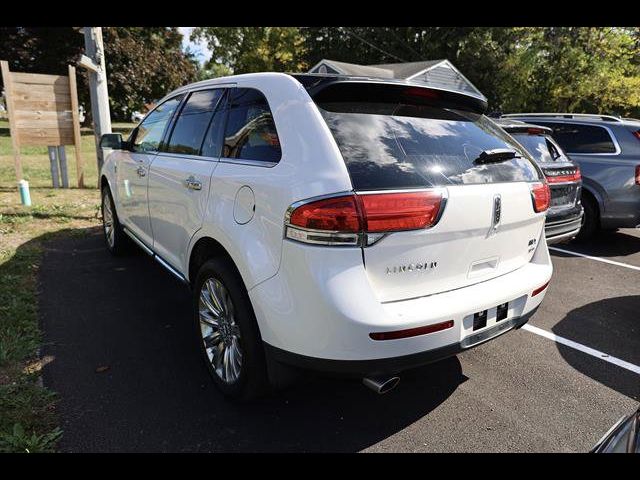 2013 Lincoln MKX Base