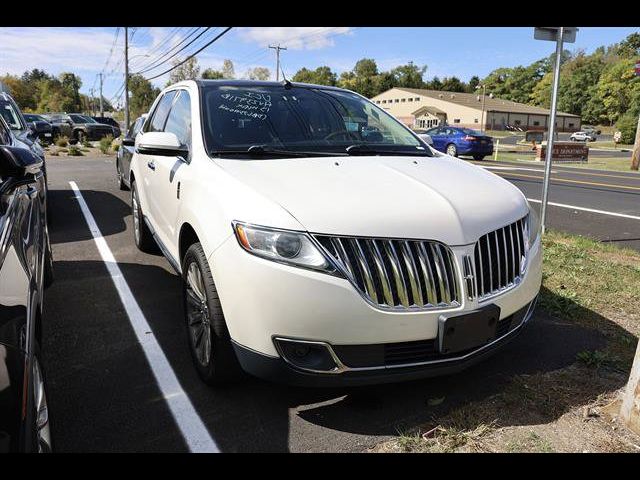 2013 Lincoln MKX Base