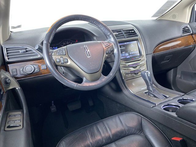 2013 Lincoln MKX Base