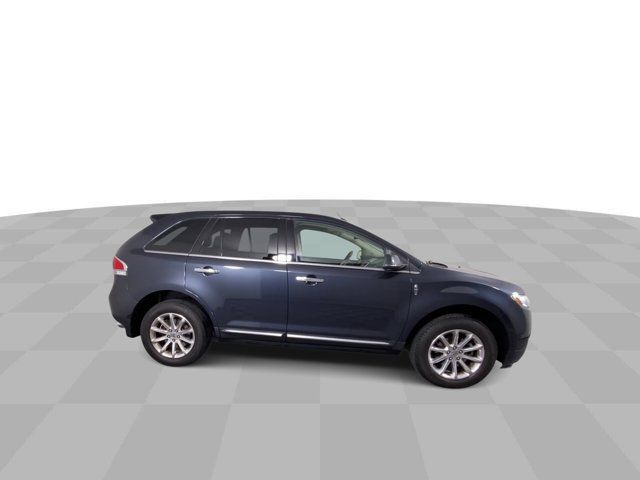 2013 Lincoln MKX Base