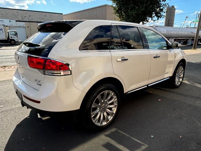 2013 Lincoln MKX Base