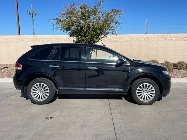 2013 Lincoln MKX Base