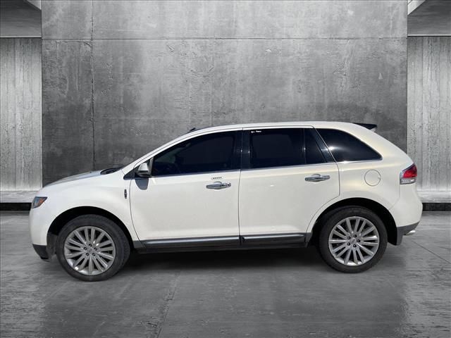 2013 Lincoln MKX Base