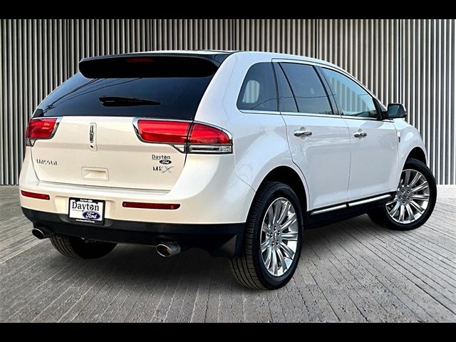 2013 Lincoln MKX Base