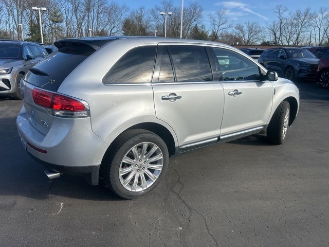 2013 Lincoln MKX Base