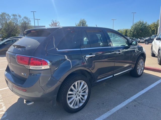 2013 Lincoln MKX Base